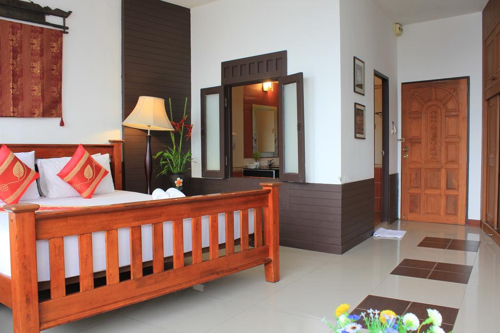 Mook Anda Hotel Пхукет Экстерьер фото