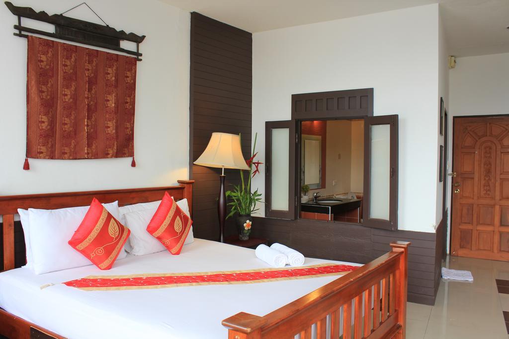 Mook Anda Hotel Пхукет Экстерьер фото