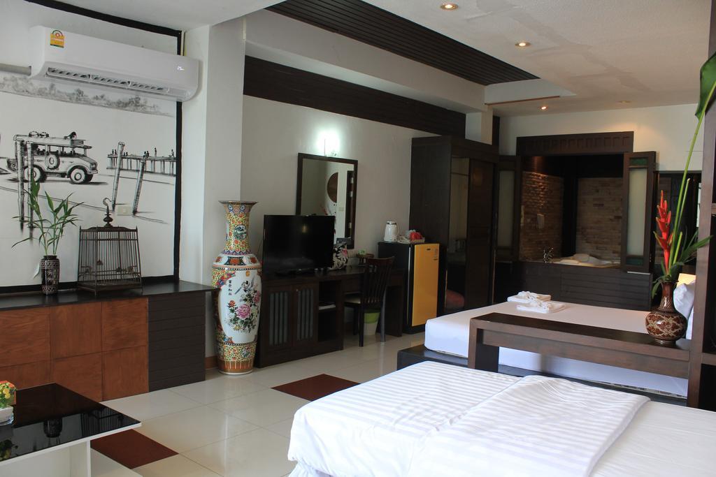 Mook Anda Hotel Пхукет Экстерьер фото